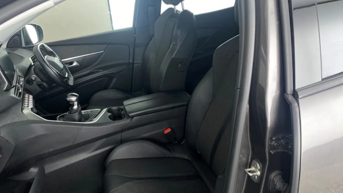 2022 Peugeot 3008