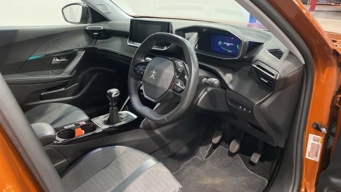 2022 Peugeot 2008
