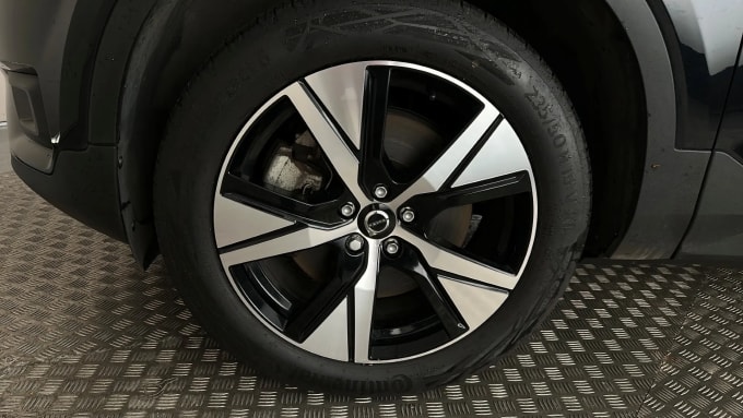 2022 Volvo Xc40
