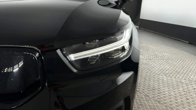 2022 Volvo Xc40