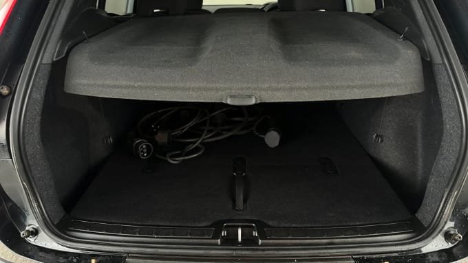 2022 Volvo Xc40