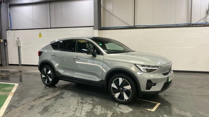 2024 Volvo C40
