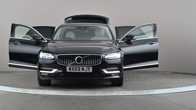 2019 Volvo S90