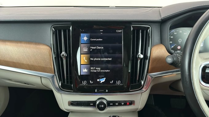 2019 Volvo S90
