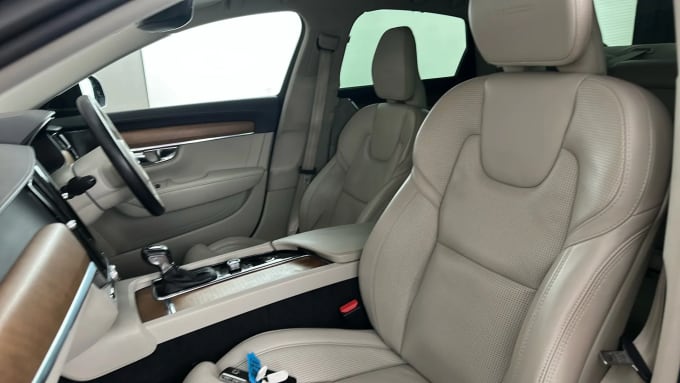 2019 Volvo S90