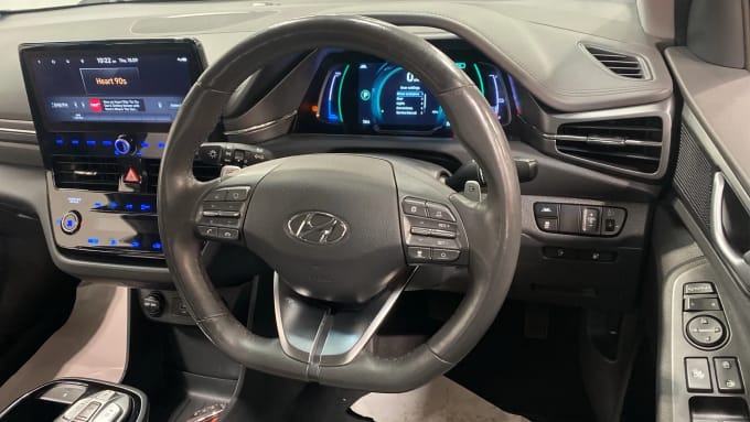 2022 Hyundai Ioniq