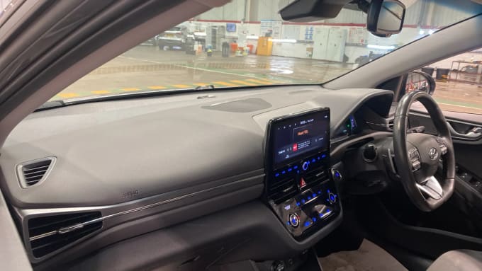 2022 Hyundai Ioniq