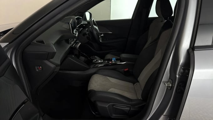 2022 Peugeot 2008