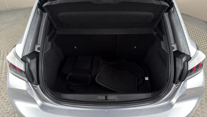 2022 Peugeot 208