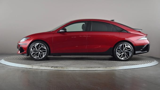 2024 Hyundai Ioniq 6