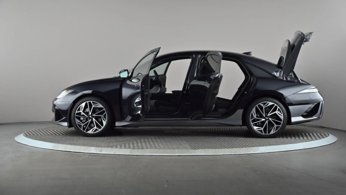 2024 Hyundai Ioniq 6