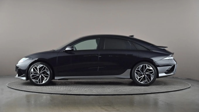 2024 Hyundai Ioniq 6