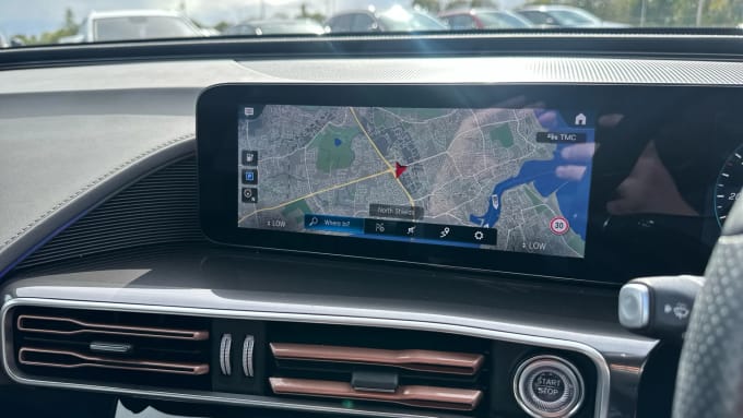 2022 Mercedes-benz Eqc