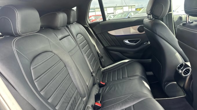 2022 Mercedes-benz Eqc