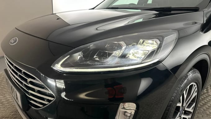 2022 Ford Kuga