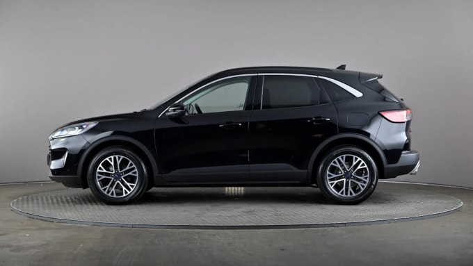 2022 Ford Kuga