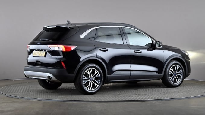 2022 Ford Kuga