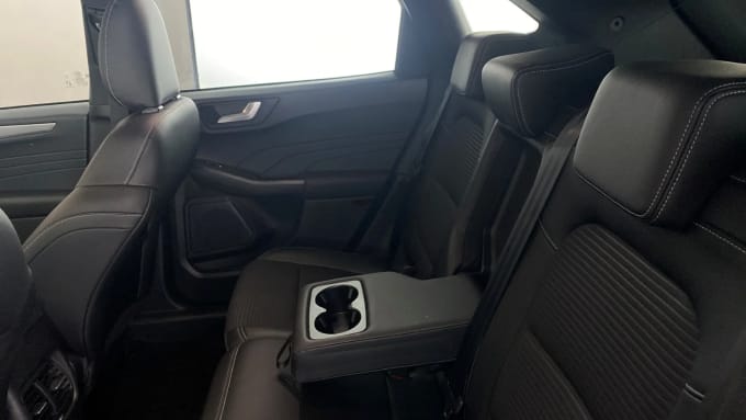 2022 Ford Kuga