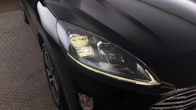2022 Ford Kuga