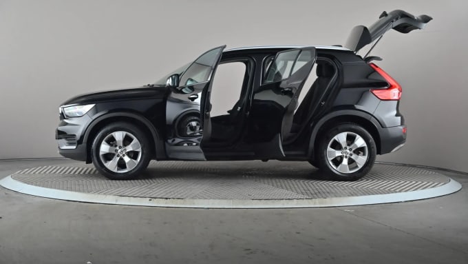 2021 Volvo Xc40