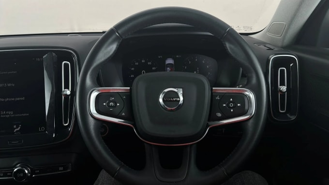 2021 Volvo Xc40