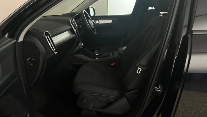 2021 Volvo Xc40