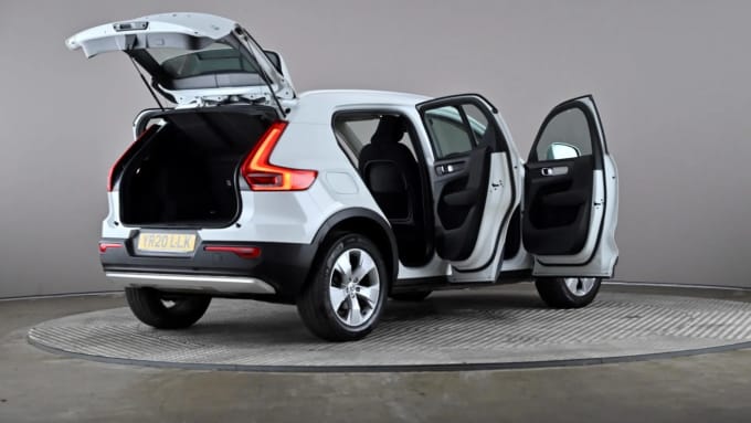 2020 Volvo Xc40