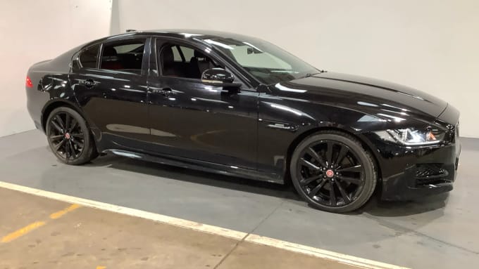 2018 Jaguar Xe