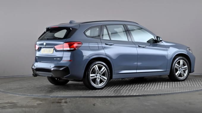 2021 BMW X1