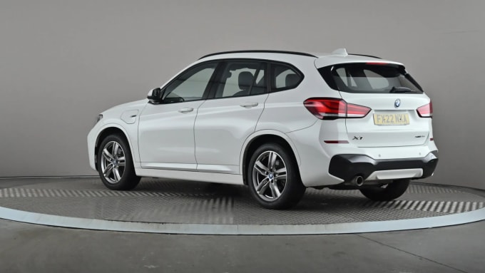 2022 BMW X1