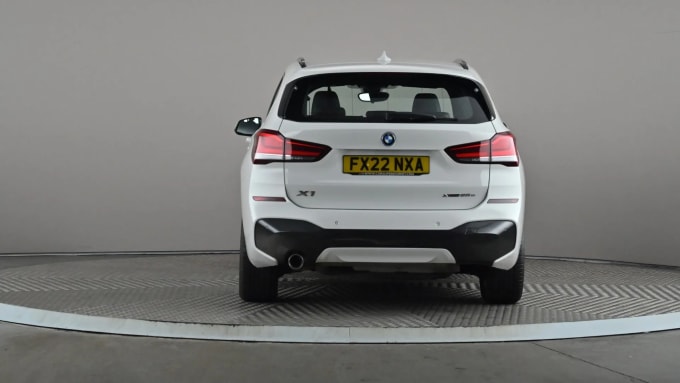2022 BMW X1