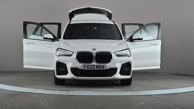2022 BMW X1