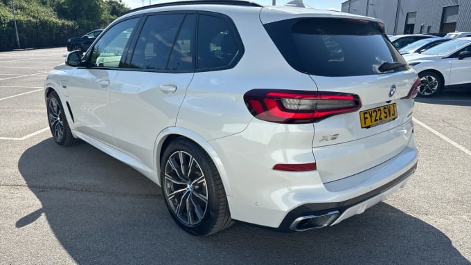 2022 BMW X5