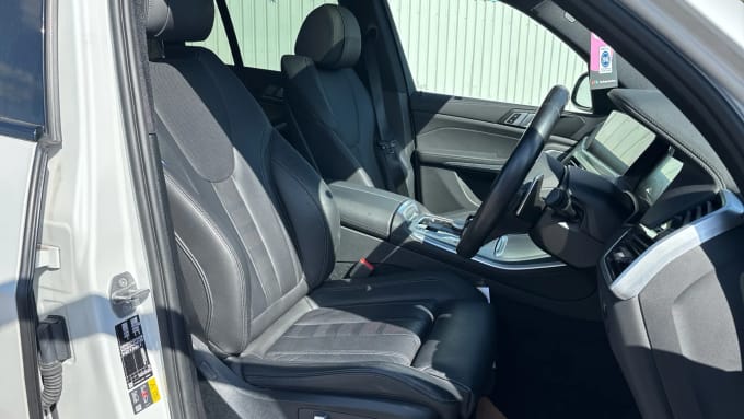 2022 BMW X5