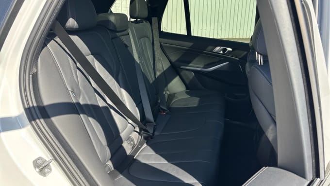 2022 BMW X5