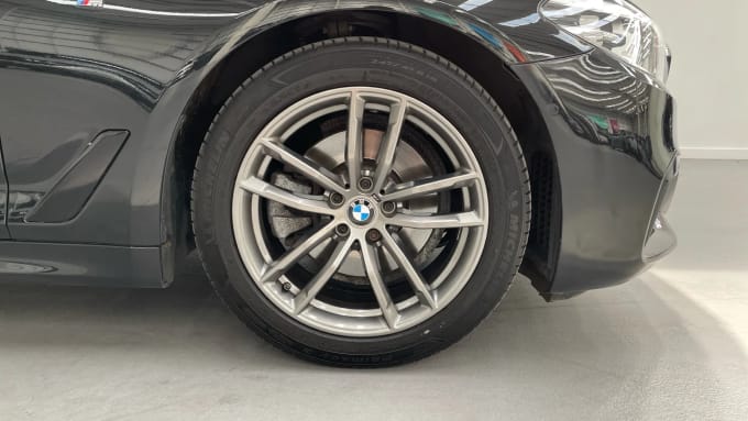2019 BMW 5 Series
