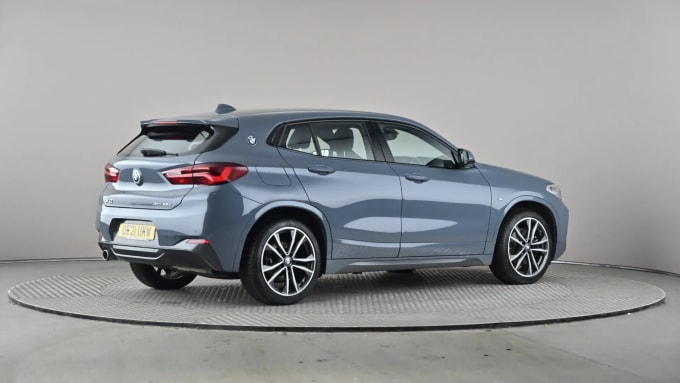 2021 BMW X2