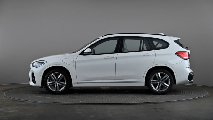 2021 BMW X1