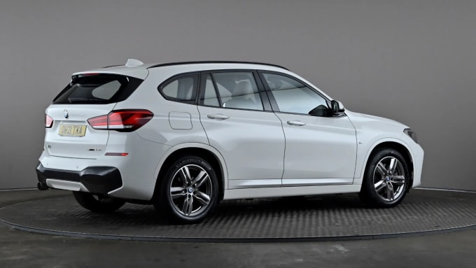 2021 BMW X1
