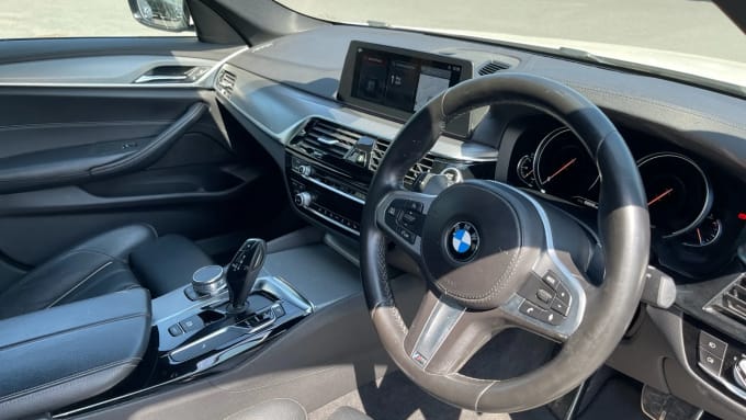 2018 BMW 5 Series