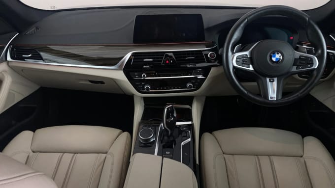 2019 BMW 5 Series
