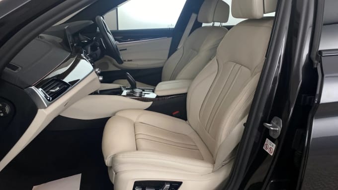 2019 BMW 5 Series
