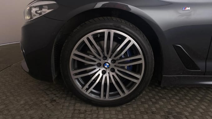 2019 BMW 5 Series