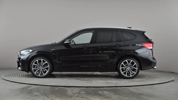 2021 BMW X1