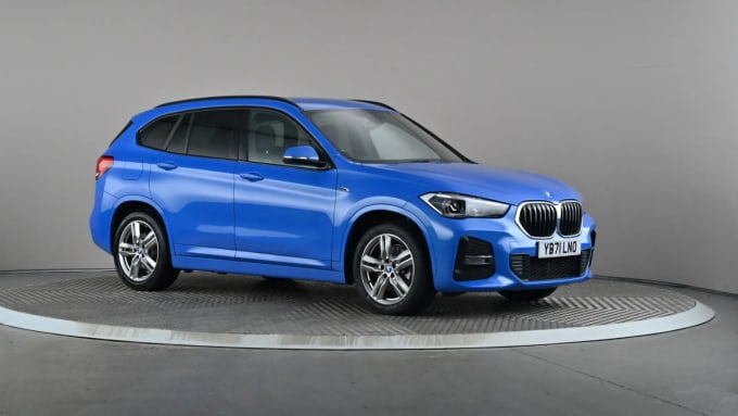 2022 BMW X1