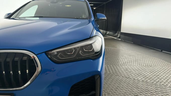 2022 BMW X1
