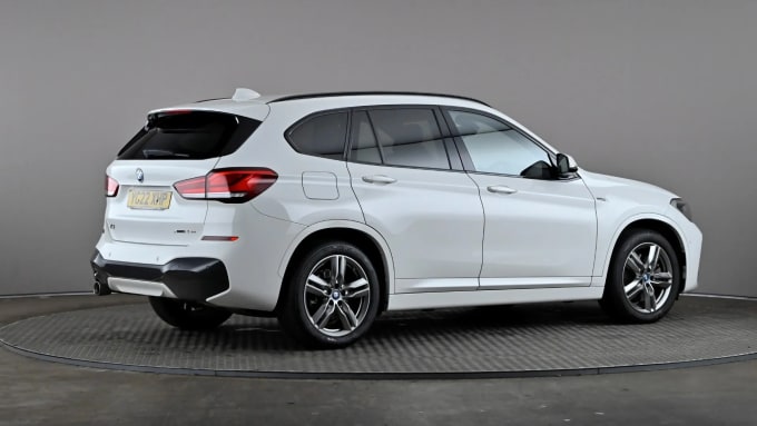2022 BMW X1