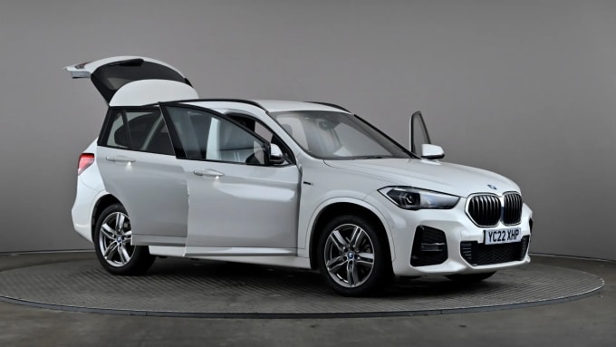 2022 BMW X1