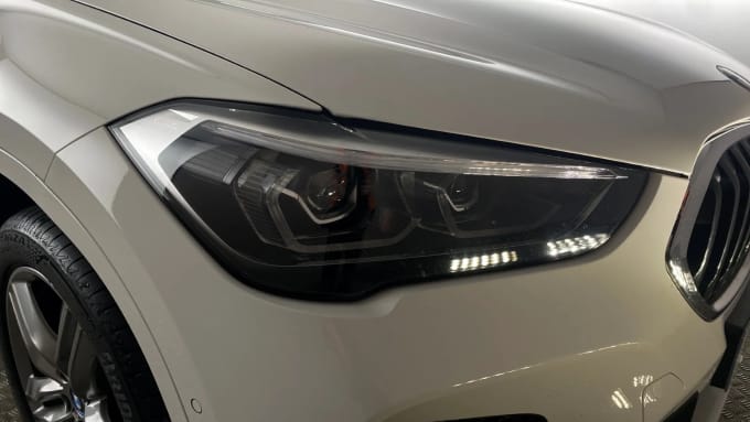 2022 BMW X1