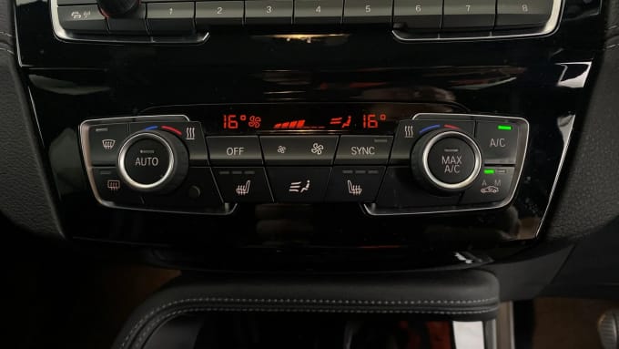 2022 BMW X1